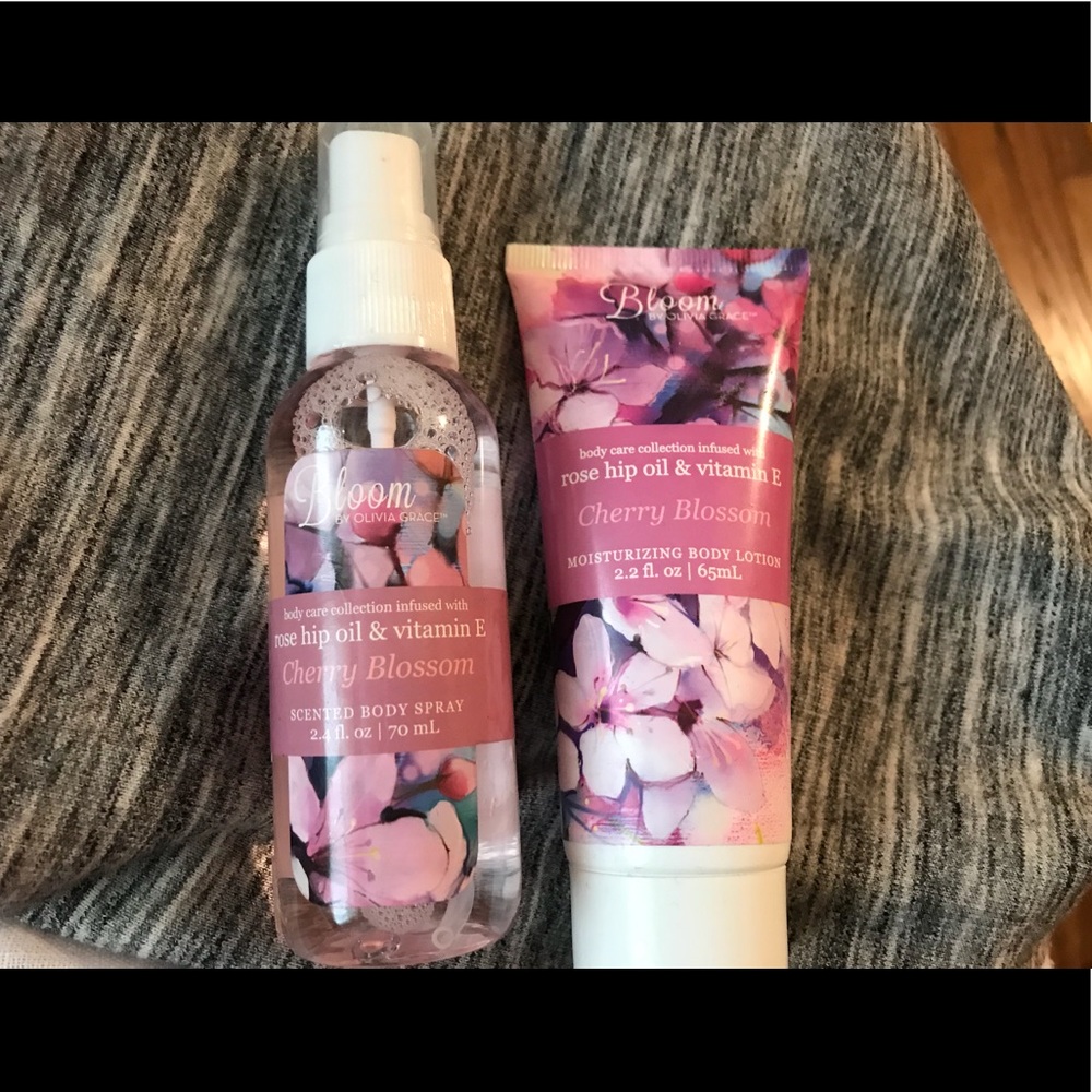 Bloom Rosehip & Vitamin E cherry Duo